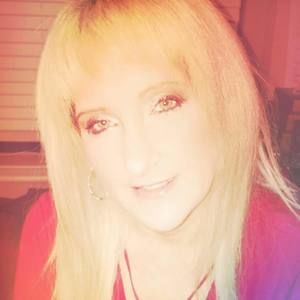 Meet your Posher, Dee anne